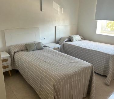 El Garrobo House | Hostal Restaurante Puerto Blanco