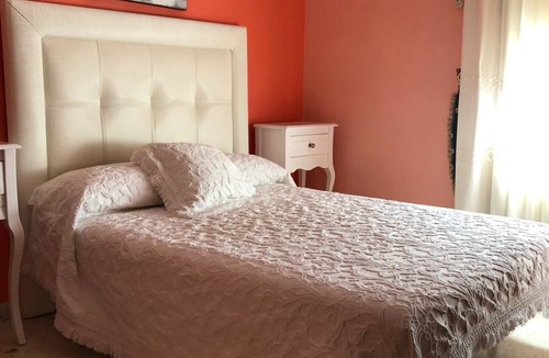 Benameji Hostel | Hostal Restaurante Reina