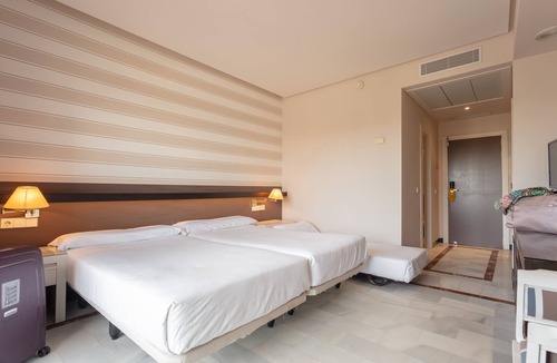 Benacazon Hotel | Hotel Abades Benacazón