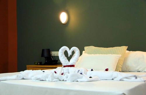 Distrito Norte Hotel | Hotel AHC Cáceres