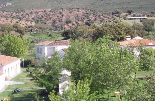 Montanchez Hotel | Hotel Balneario Fuentes del Trampal