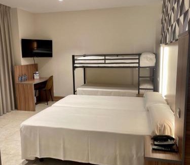 Duenas Hotel | Hotel Camino Real