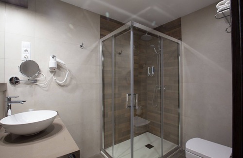 Explanada de la Estacion Hotel | Hotel Don Paco