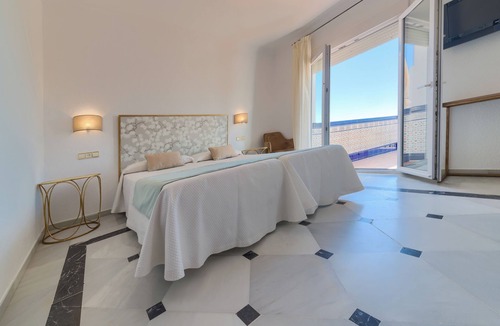 Arcos de la Frontera Hotel | Hotel El Convento