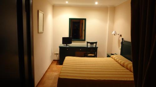 Villanueva de Cordoba Hotel | Hotel El Volao