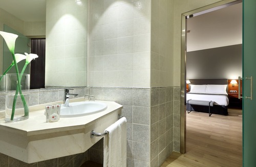Triana Hotel | Hotel Exe Isla Cartuja