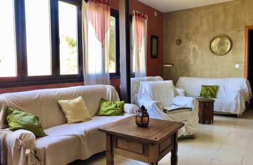 Pinos Genil Hotel | Hotel Finca Aldabra