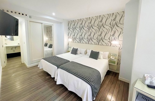 Centro Comercial Hotel | Hotel La Boutique Puerta Osario
