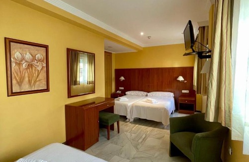 Cenes de la Vega Hotel | HOTEL LA FONDA DE DON GONZALO