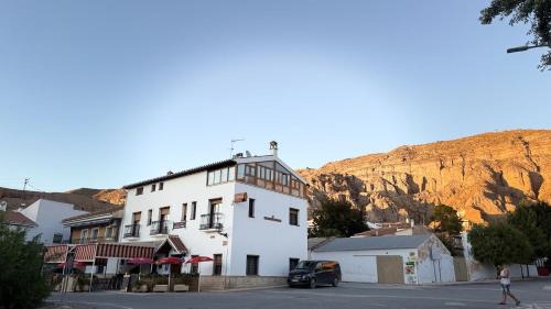 Gorafe Bed & Breakfast | HOTEL LOS GUILOS