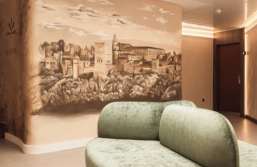 Peligros Hotel | HOTEL NOGAL