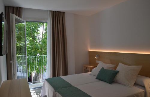 Conil de la Frontera City Center Hotel | Hotel OASIS CENTRO