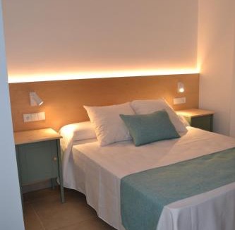 Conil de la Frontera City Center Hotel | Hotel OASIS CENTRO