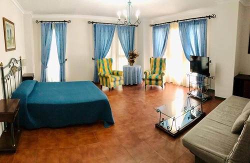 Antequera Hotel | Hotel Restaurante La Yedra