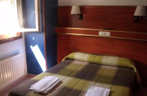 Deustuko San Pedro-Erribera Hotel | Hotel Ria de Bilbao