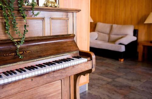 Aldea del Fresno Hotel | Hotel Rural El Jardin