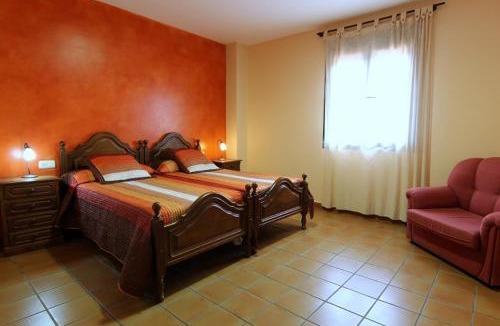 Tejeda de Tietar Hotel | Hotel Rural Hojaranzos