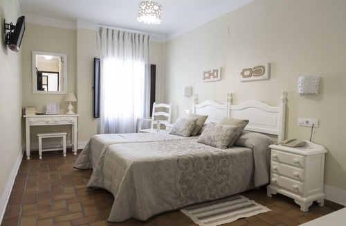 Zuheros Hotel | Hotel Rural Zuhayra