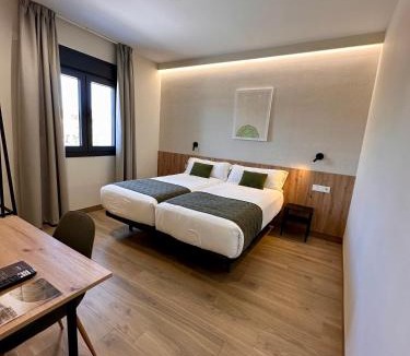 Baza Hotel | Hotel Síbel Baza