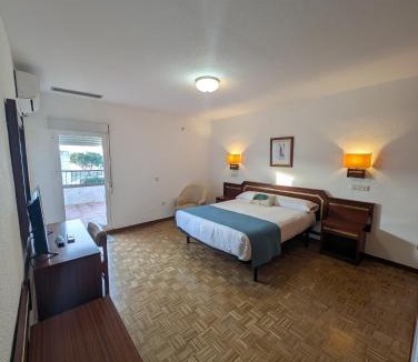 Palos de la Frontera Hotel | Hotel Santa María