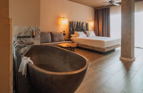 Tarifa Hotel | Hotel Tarifa Lances, a member of Radisson Individuals
