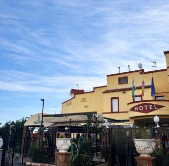 Zalamea de la Serena Hotel | Hotel Trajano