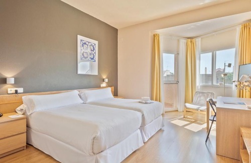 Dos Hermanas Hotel | Hotel TRH La Motilla