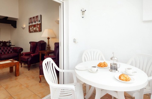 Oasis del Capistrano House | House 'Casablanca 31 El Oasis Capistrano' with sea views, shared pool and Wi-Fi