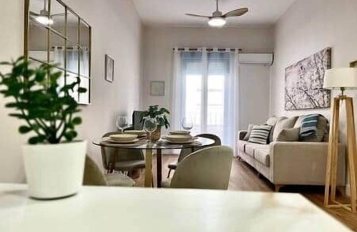 Poniente-Sur Apartment | House in City Garden 3