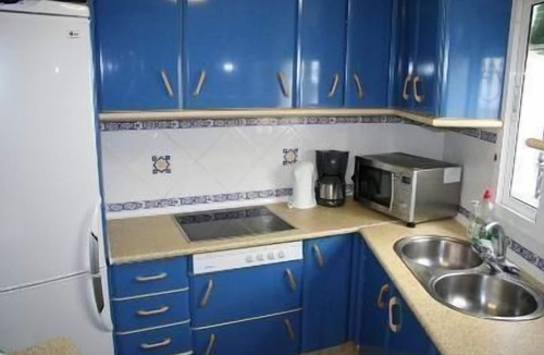 Guaro House | House in Guaro with Barbecue
