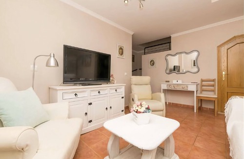 Rota Ski Chalet | House in Rota near La Costilla Beach