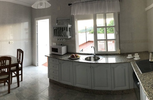 El Bosque Cottage | House located in the center of the village about 10 minutes from the river trail