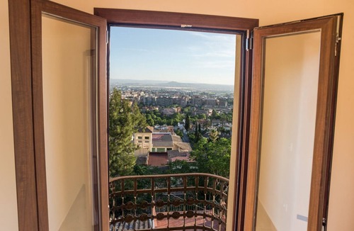 Genil House | House, near the Alhambra