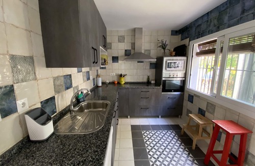 Aracena Cottage | House with garden 200 meters from the Gruta de las Maravillas (Cave of Wonders)
