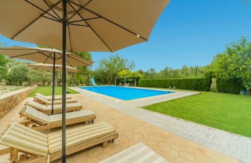 Carcabuey Cottage | House with large swimming pool, mountain, jacuzzi, By PLANETRURAL
