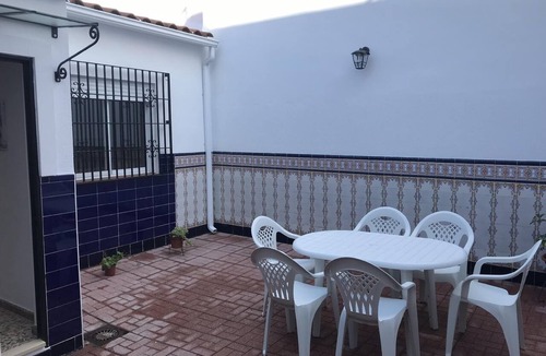 Distrito Sur Apartment | House with patio next to the river of Córdoba