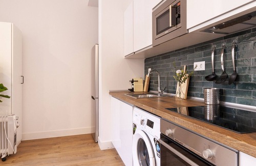 Almenara Apartment | Housing Simancas by Sharing Co