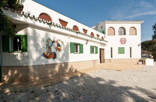 Chilches Apartment | "Huelva" mit Gemeinschaftspool in einem andalusischen "Cortijo" in Chilches by Interhome
