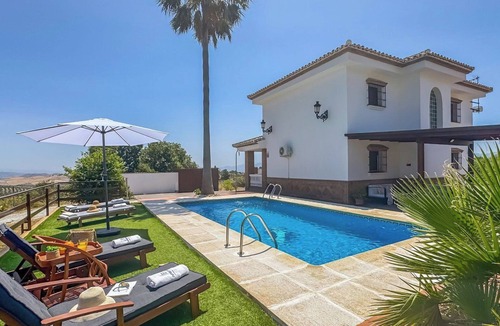 Alozaina Villa | Huerta Alejo Alozaina by Ruralidays