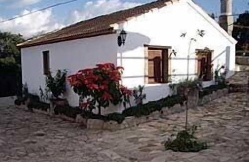 Jimena de la Frontera Cottage | Huerta los Ríos (Horno and Limón Houses) for 4 people
