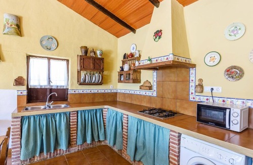 Canete la Real Villa | Huerta La Lapa Cañete la Real by Ruralidays