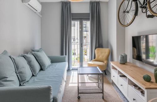 San Julian Apartment | HUERTO DEL REY, cosy and in a good location