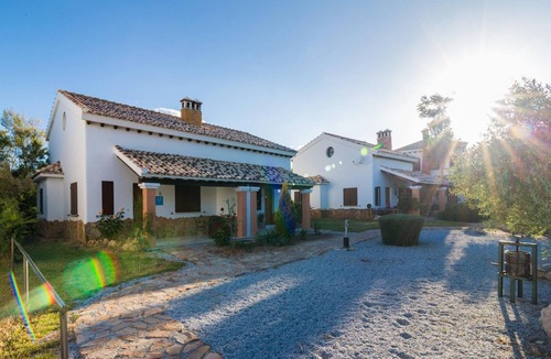 Pozo Alcon House | Ibipozo Retreat Close to Nature & Water