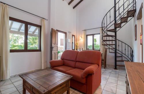 Pozo Alcon House | Ibipozo Retreat Close to Nature & Water