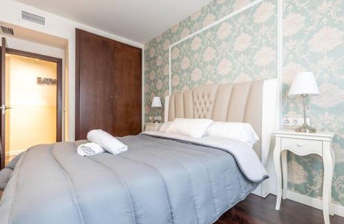 San Vicente Apartment | Ideal apartamento casco antiguo Sevilla, Goles bajo