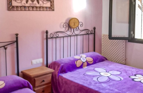 Aracena House | In the midst of beautiful Andalusian nature, this authentic vacation home with swimming pool welcome