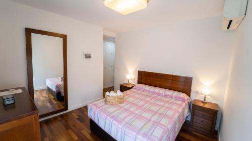 Cervantes Apartment | Increíble piso céntrico con parking y piscina, ideal para familias!