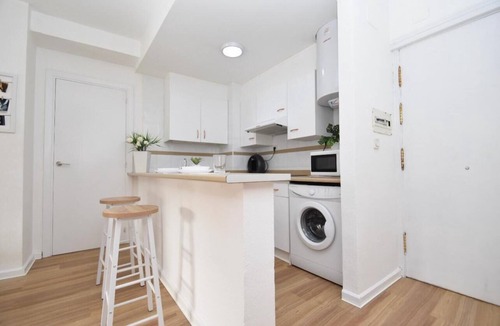 San Pedro Condo | Irene Albaicín Apartment