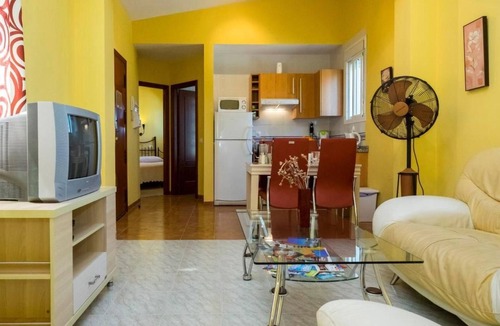 Chilches Apartment | "Jaén" mit Gemeinschaftspool in einem andalusischen "Cortijo" in Chilches by Interhome