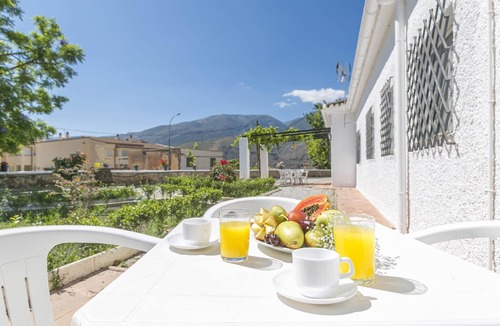 Orgiva Villa | JANDULA, 3 Bedroom House in Complejo Rural Orgiva